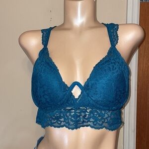 PINK Victoria’s Secret women’s bra Large bralette lace cross back sexy underwire